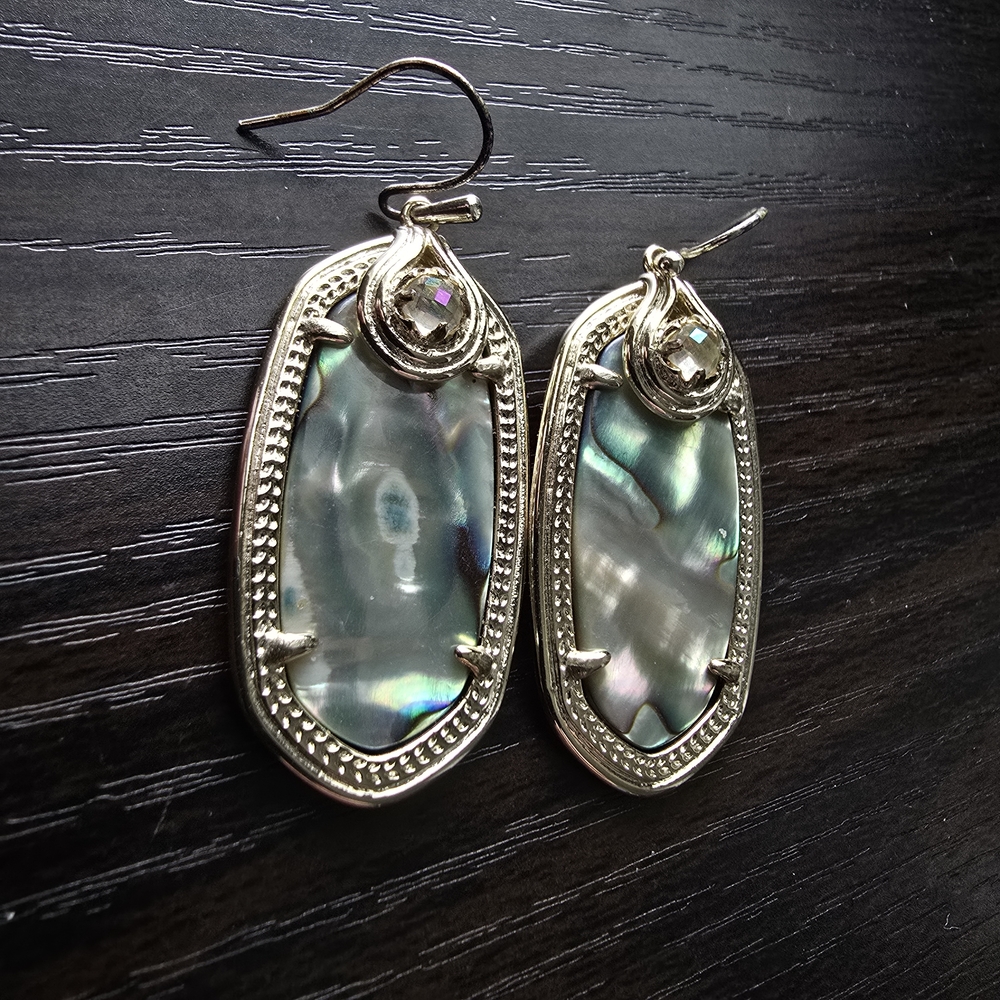 Kendra Scott Abalone Iridescent Porter